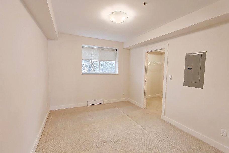 403 E 16th Avenue Vancouver, BC - 11