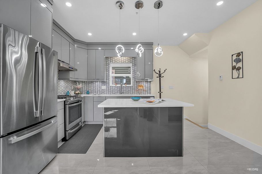 2915 Horley Street Vancouver, BC - 18