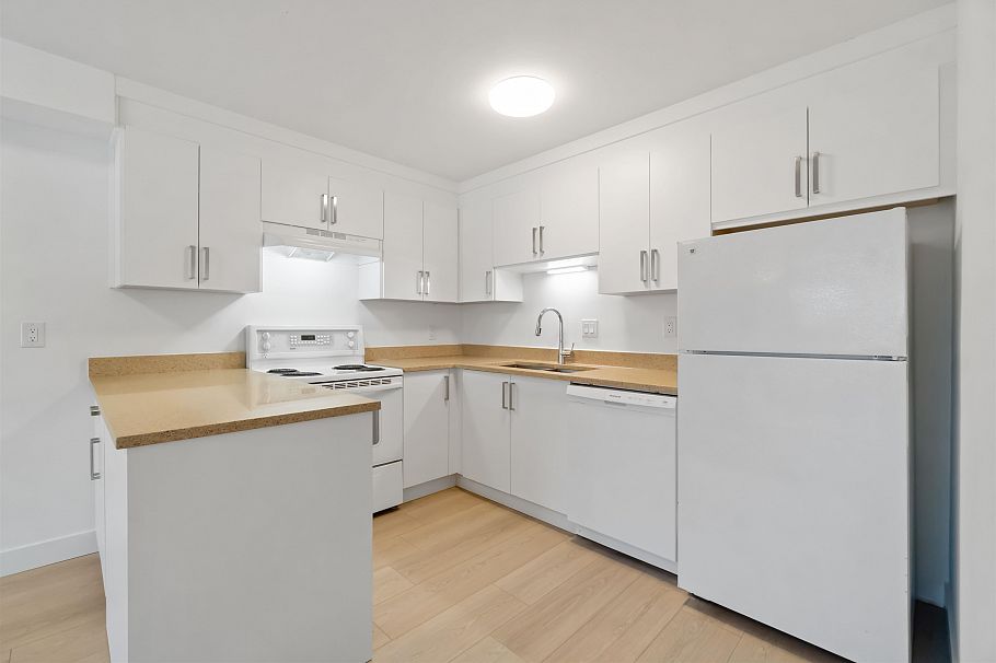 209 2928 Commercial Drive Vancouver, BC - 9