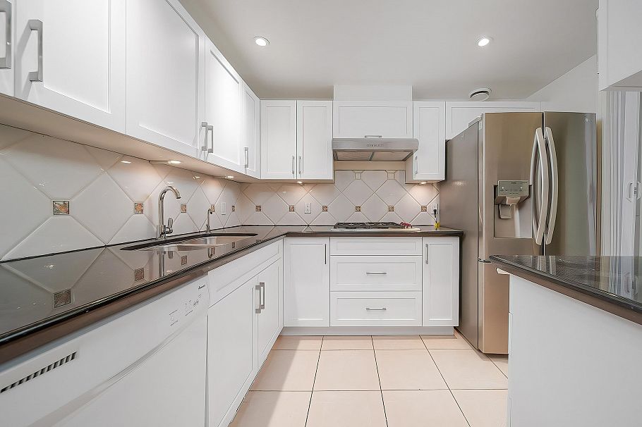 1401 560 Cardero Street Vancouver, BC - 9