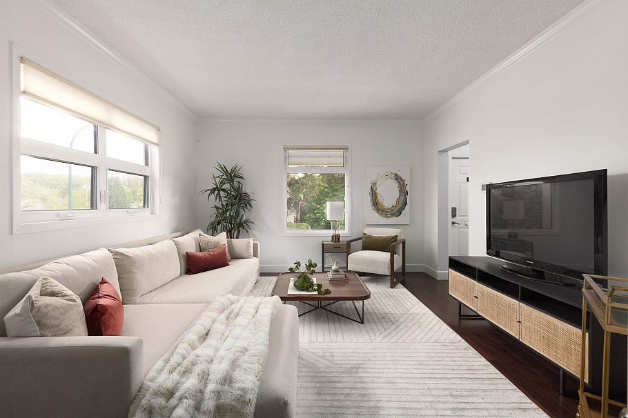 925 E 19th Avenue Vancouver, BC - 8