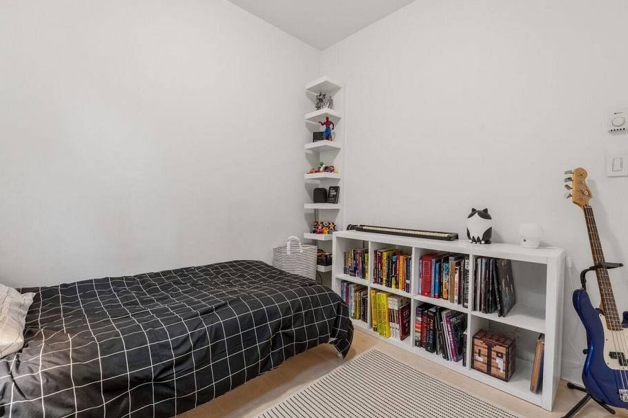 83 W 15th Avenue Vancouver, BC - 24