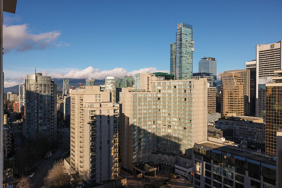 1916 938 Smithe Street Vancouver, BC - 25