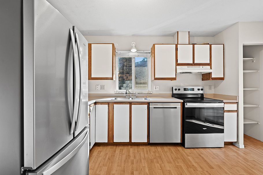 4125 Lynn Valley Road North Vancouver, BC - 17