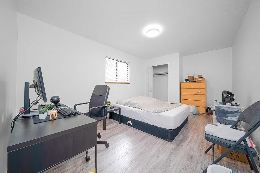 3609 Turner Street Vancouver, BC - 36