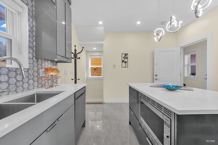 2915 Horley Street Vancouver, BC - 19