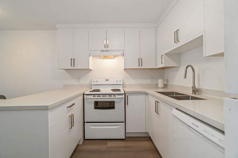 309 2928 Commercial Drive Vancouver, BC - 12