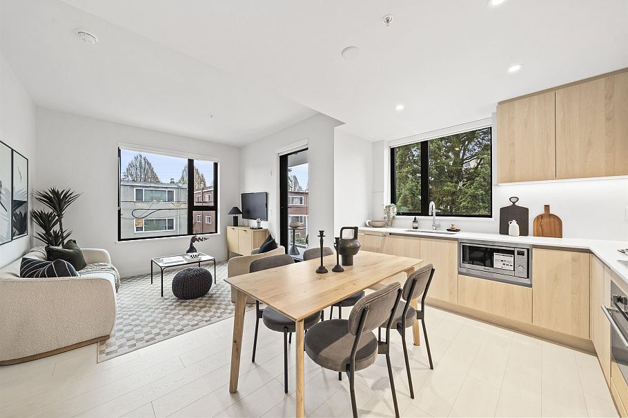 204 4928 Quebec Street Vancouver, BC - 2