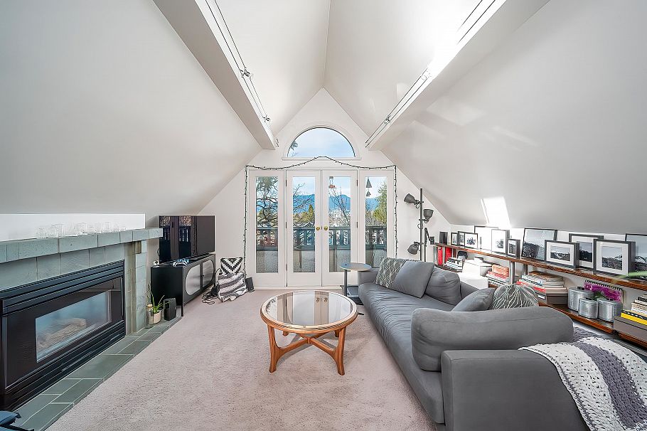 826 E 13th Avenue Vancouver, BC - 4