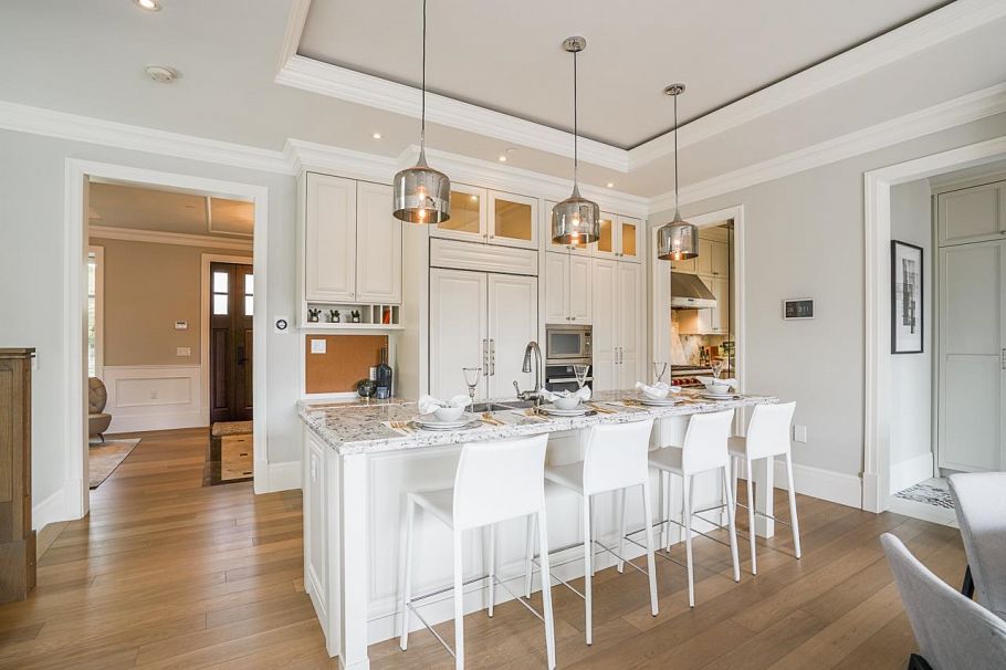 3530 W 34th Avenue Vancouver, BC - 8