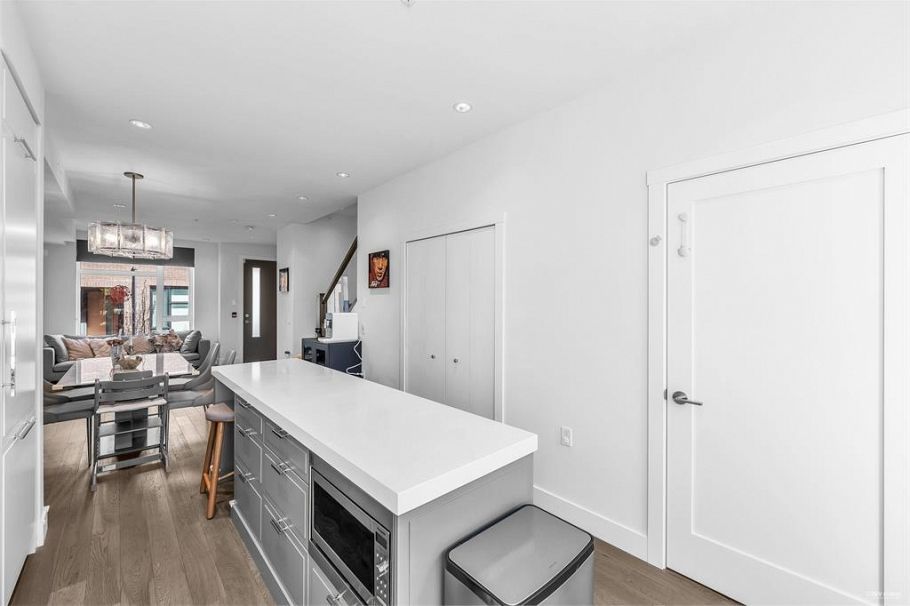 7623 Yukon Street Vancouver, BC - 11