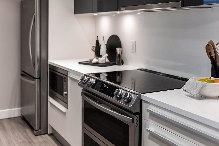 202 1323 Homer Street Vancouver, BC - 17