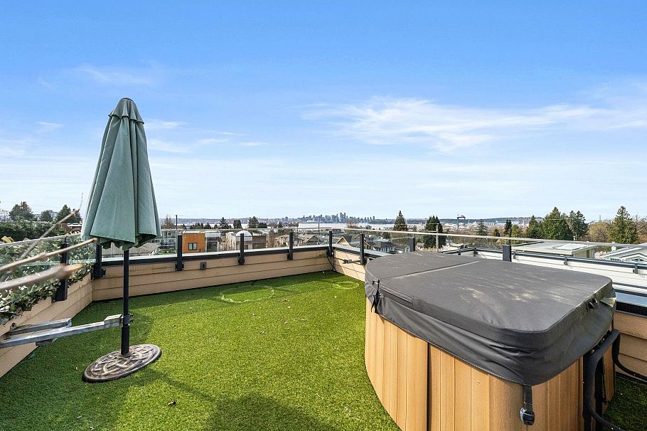 462 W 14th Street North Vancouver, BC - 22