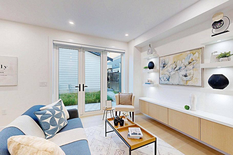 2 3425 Archimedes Street Vancouver, BC - 3