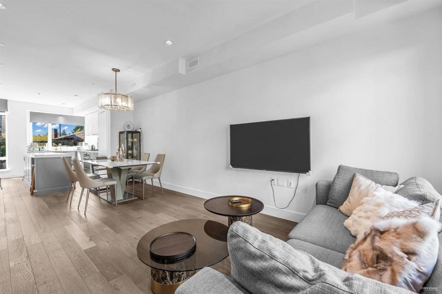 7623 Yukon Street Vancouver, BC - 5