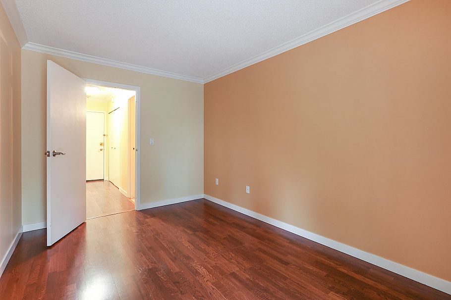 307 1169 Nelson Street Vancouver, BC - 15