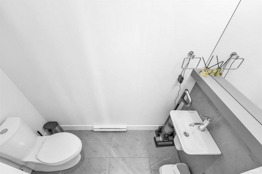 7623 Yukon Street Vancouver, BC - 23