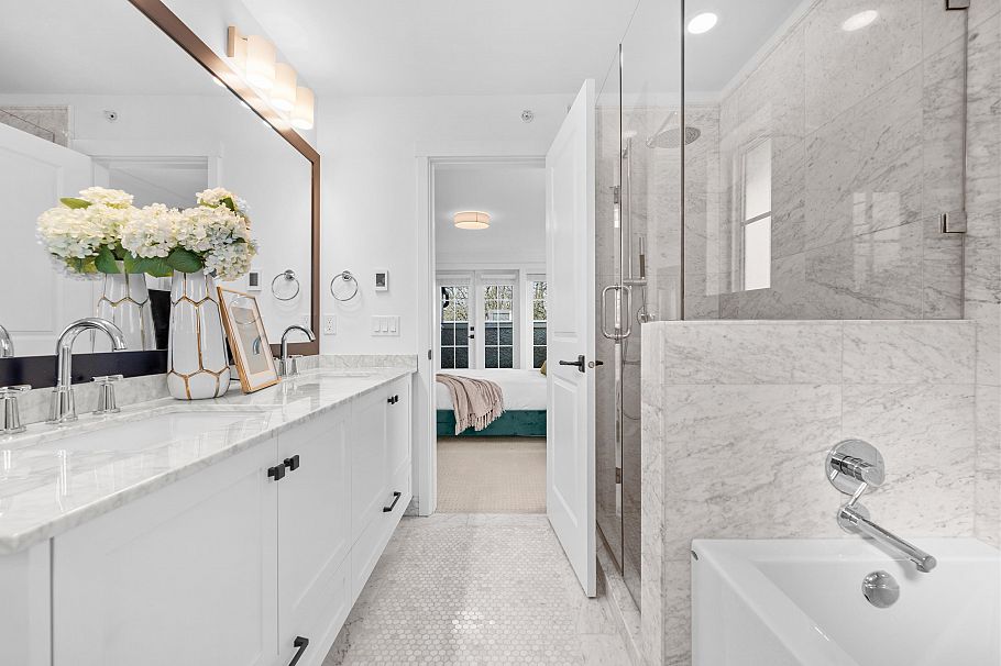 322 W 62nd Avenue Vancouver, BC - 29