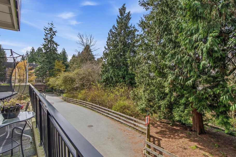 405 2137 Chesterfield Avenue North Vancouver, BC - 24