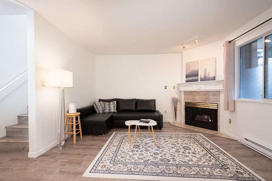 10 815 Tobruck Avenue North Vancouver, BC - 5