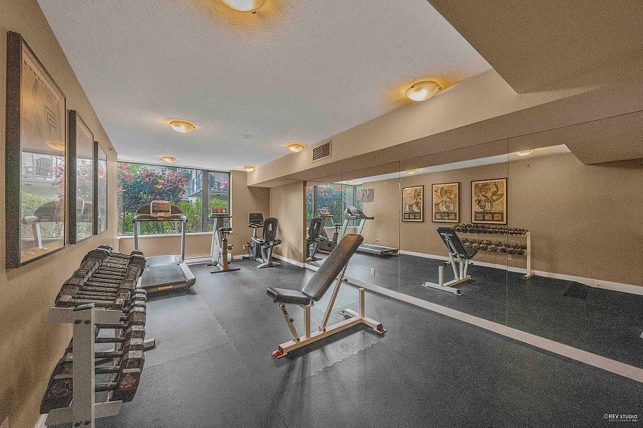 308 3588 Crowley Drive Vancouver, BC - 24