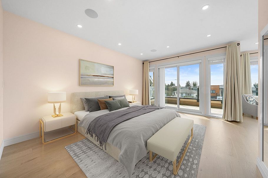 462 W 14th Street North Vancouver, BC - 26