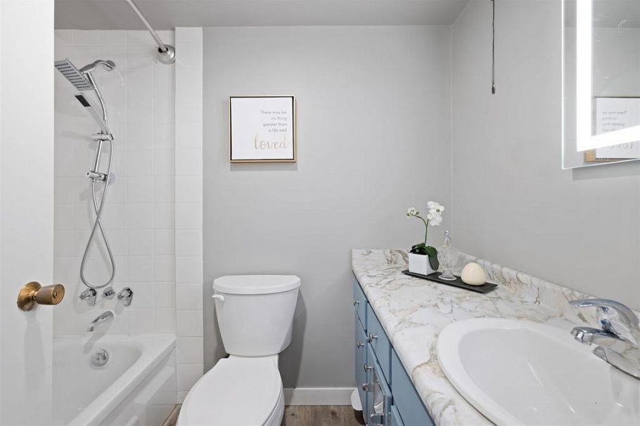 2106 1330 Harwood Vancouver, BC - 16