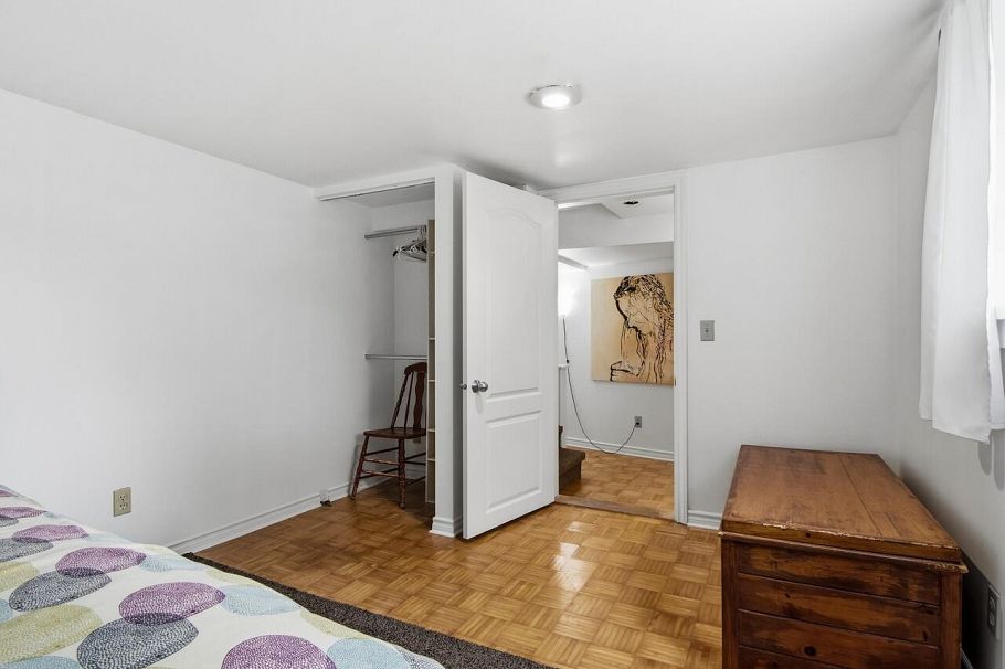 3039 Grant Street Vancouver, BC - 24