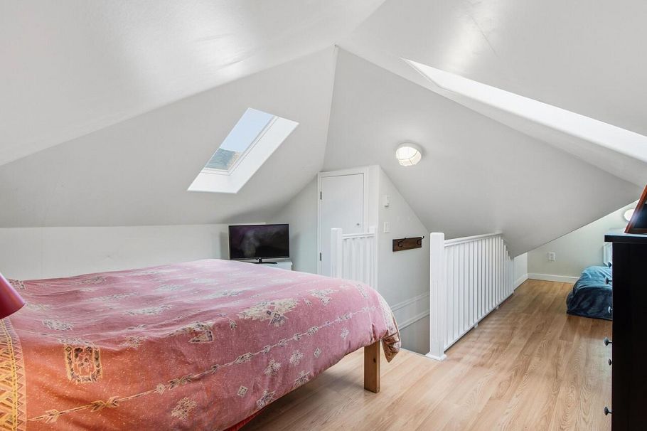 3039 Grant Street Vancouver, BC - 14