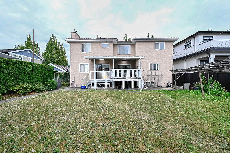 6889 Kerr Street Vancouver, BC - 16