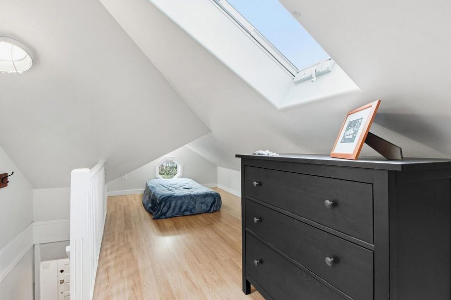 3039 Grant Street Vancouver, BC - 16