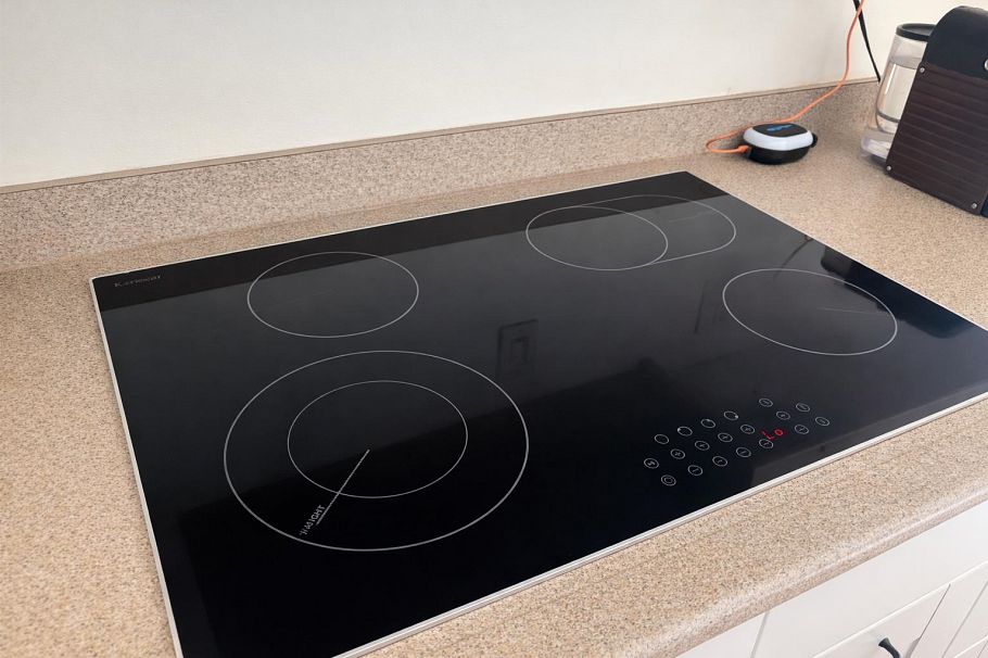 784 Millbank Vancouver, BC - 11