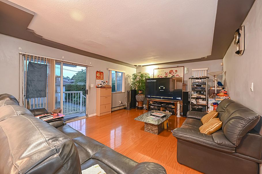 6889 Kerr Street Vancouver, BC - 8