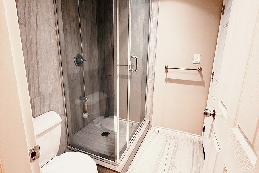 4882 Moss Street Vancouver, BC - 14