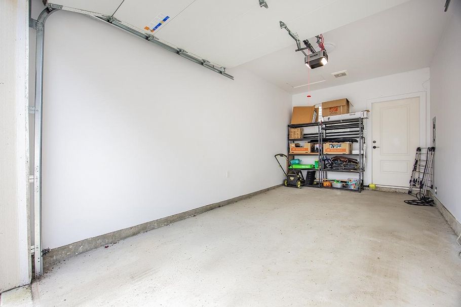 986 Renfrew Street Vancouver, BC - 21