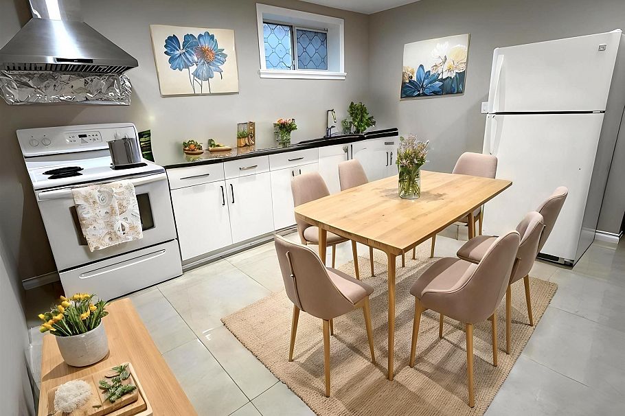 4882 Moss Street Vancouver, BC - 11