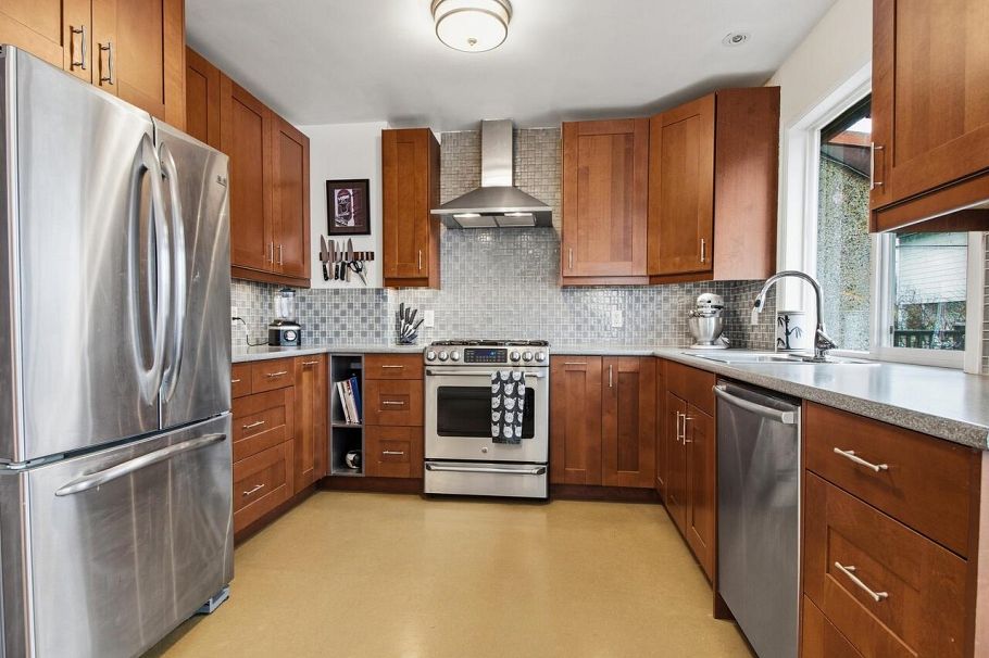 3039 Grant Street Vancouver, BC - 9