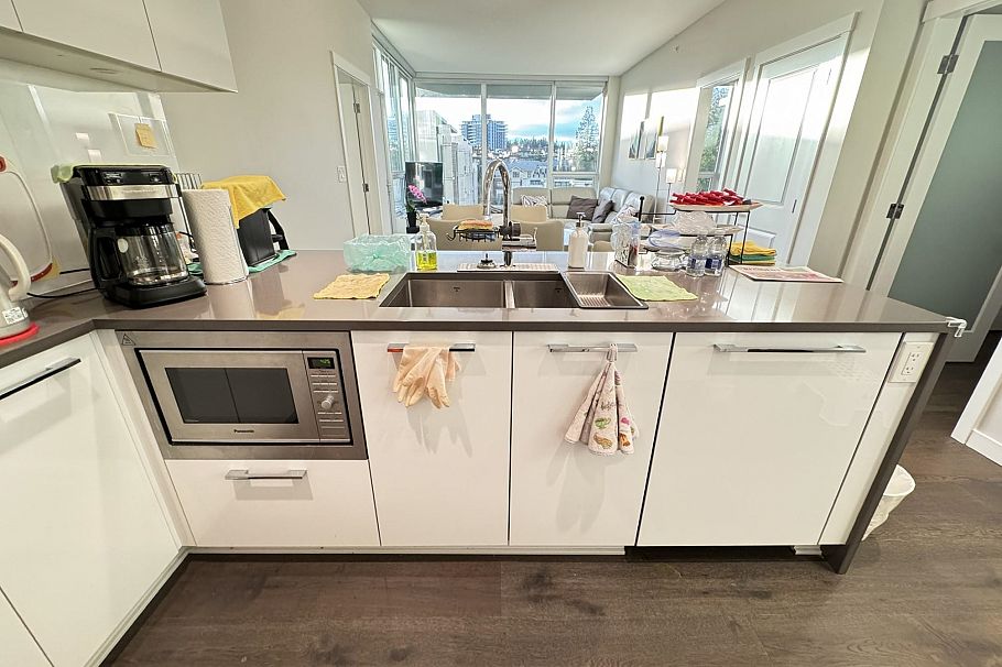 501 3487 Binning Road Vancouver, BC - 8