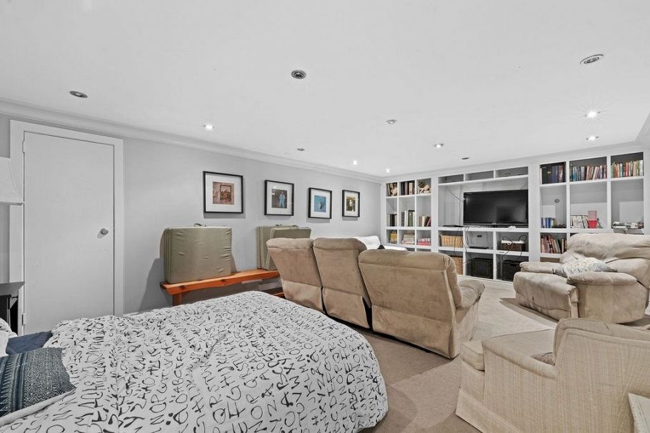 3955 Highland Boulevard North Vancouver, BC - 12