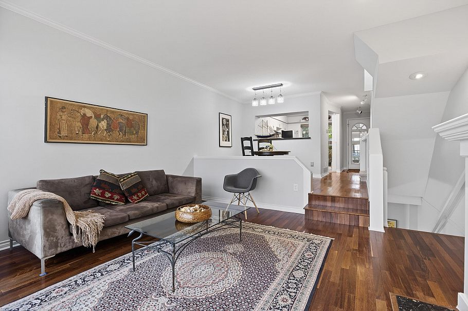 8489 Nanaimo Street Vancouver, BC - 14