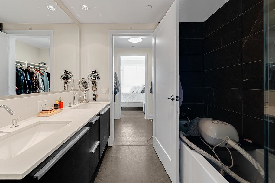 1804 1221 Bidwell Street Vancouver, BC - 22