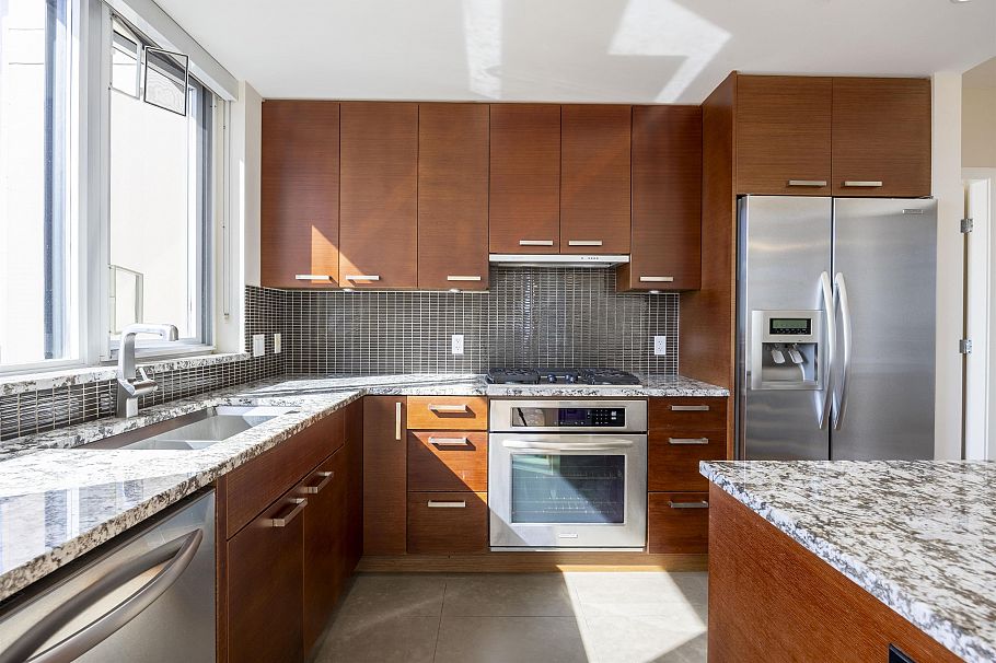 1004 6188 Wilson Avenue Burnaby, BC - 10