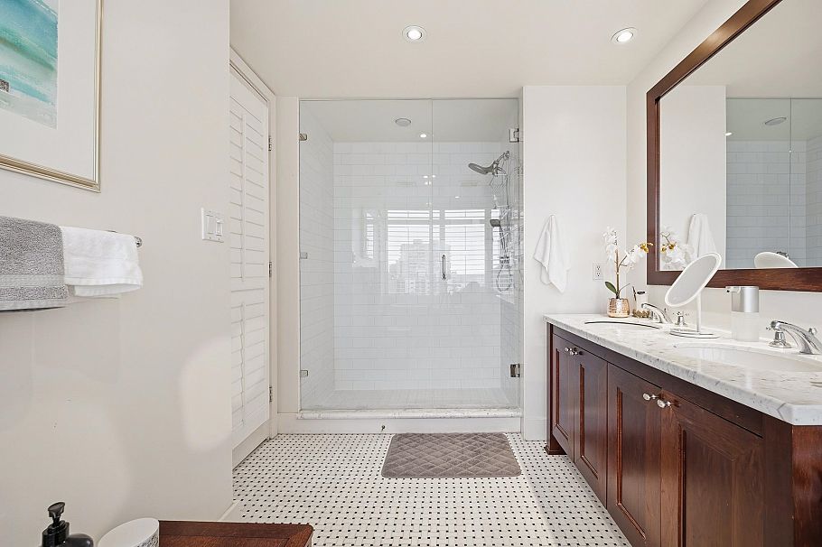 1602 1863 Alberni Street Vancouver, BC - 14