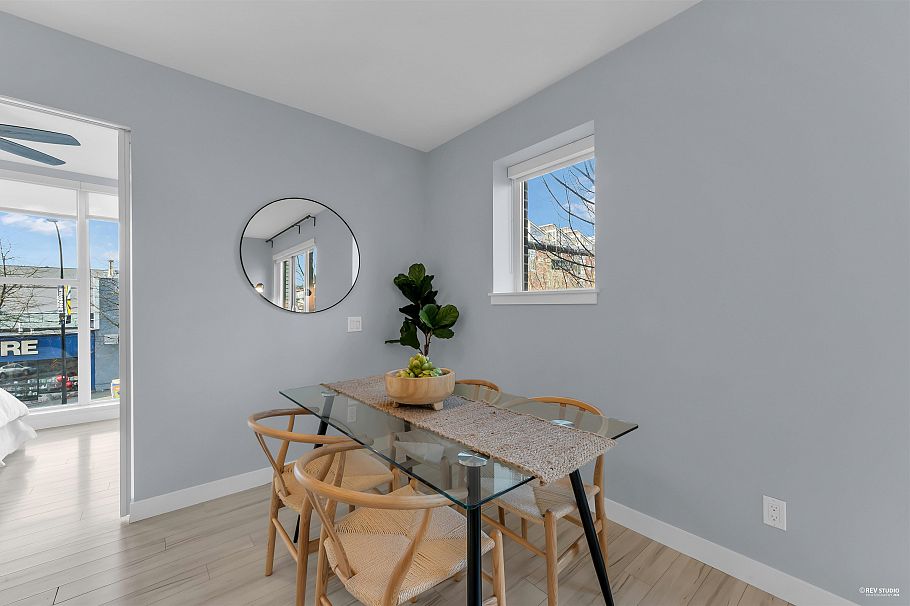 207 111 E 3rd Street North Vancouver, BC - 8