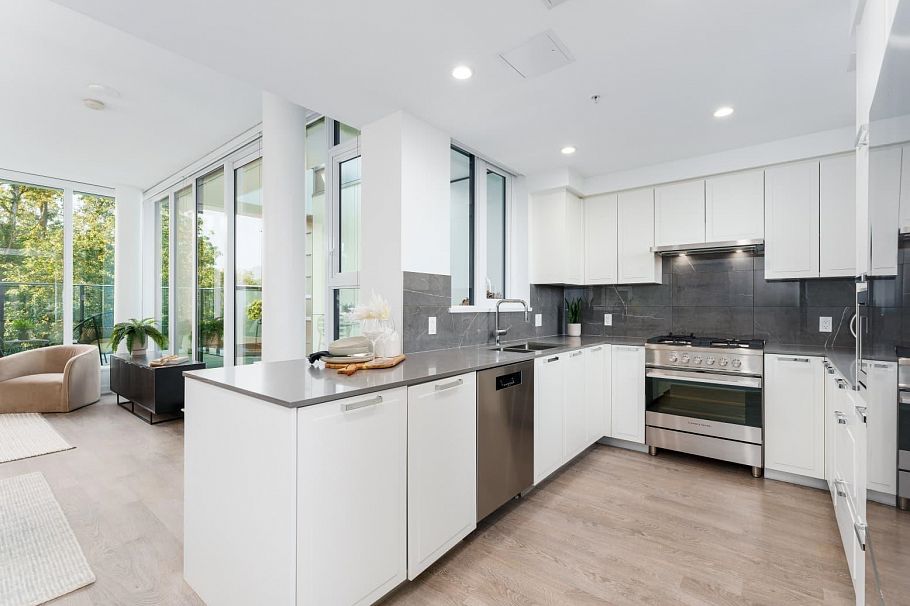 314 1471 Hunter Street North Vancouver, BC - 4