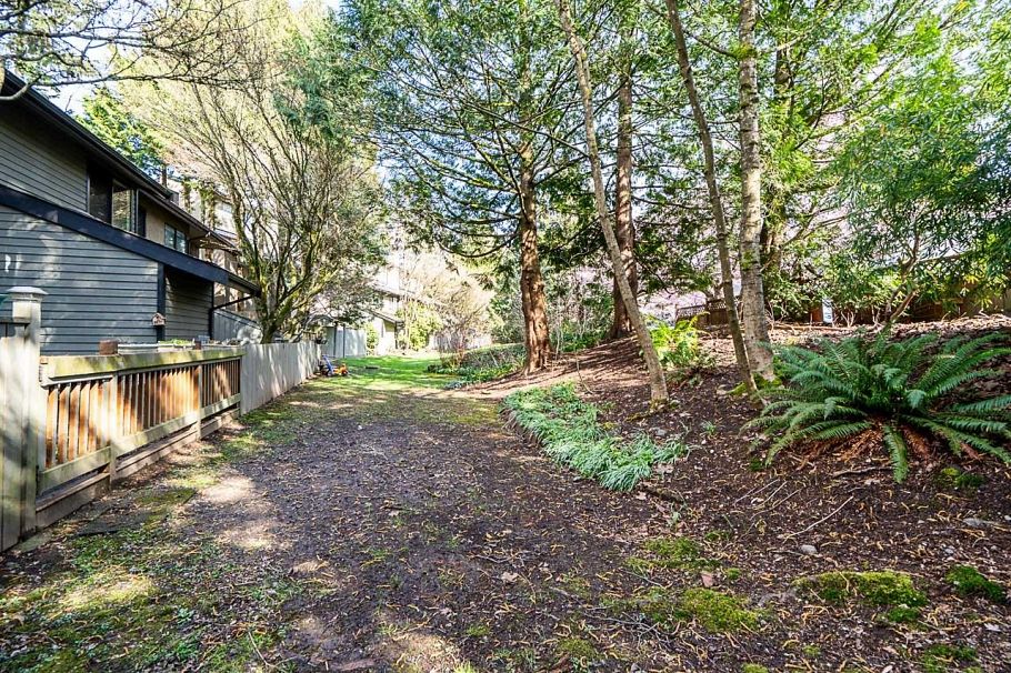 3416 Nairn Avenue Vancouver, BC - 34