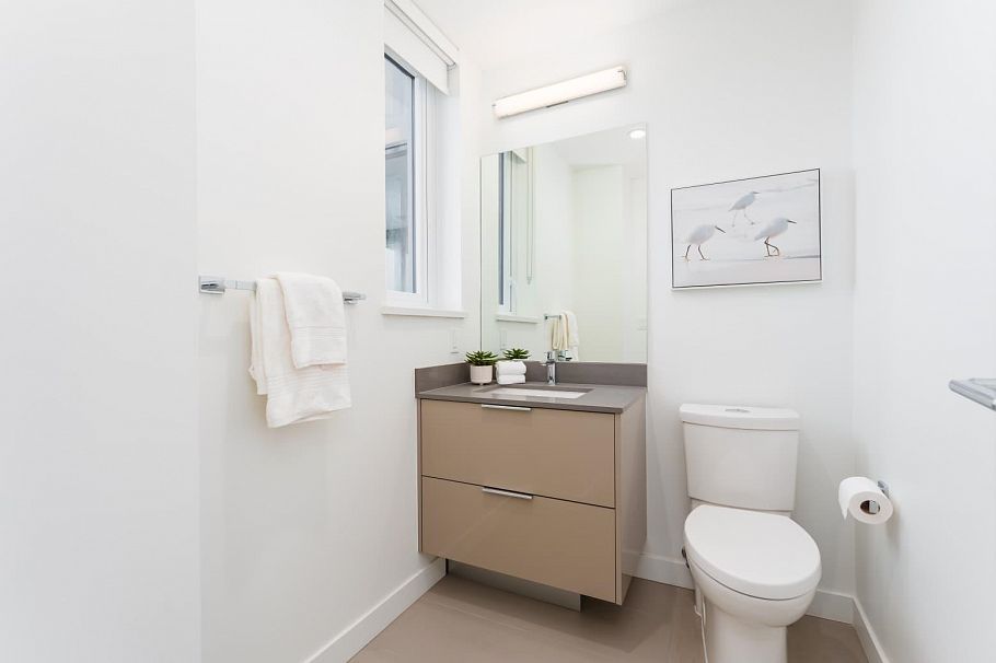 314 1471 Hunter Street North Vancouver, BC - 20