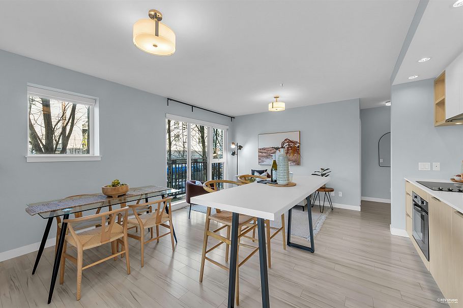 207 111 E 3rd Street North Vancouver, BC - 10