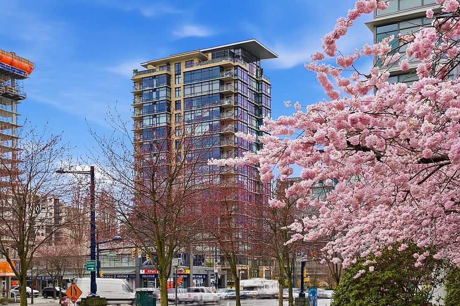 1602 1863 Alberni Street Vancouver, BC - 1