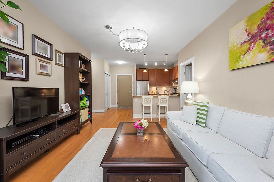 202 6268 Eagles Drive Vancouver, BC - 13